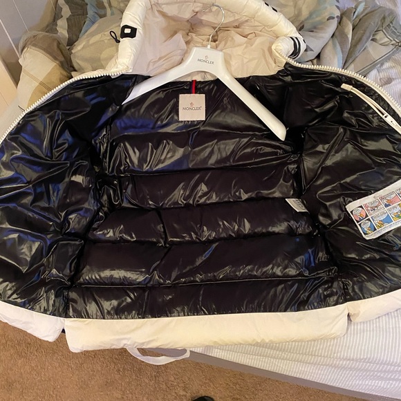 Moncler Dubois - Picture 3 of 6